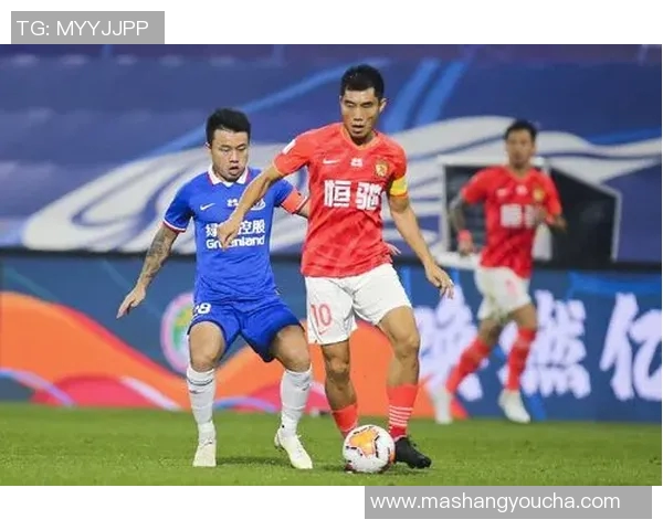 富力与重庆激战正酣精彩直播全程回顾与赛后分析