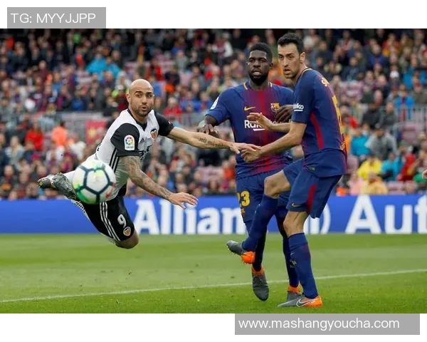 巴萨与瓦伦西亚对决评分分析揭示双方表现差异与亮点