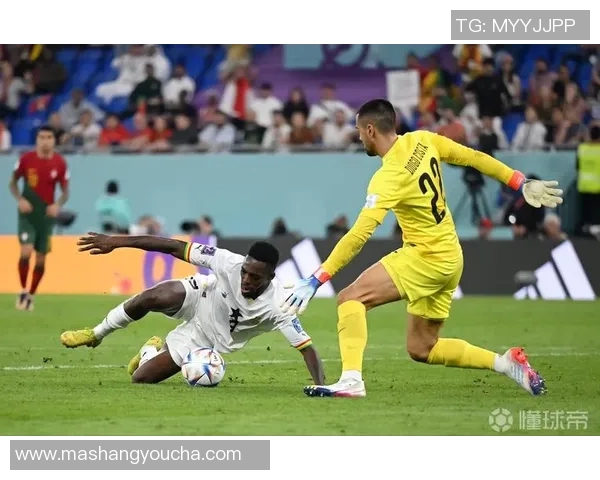 葡萄牙与加纳比赛中意外走光事件引发热议引关注