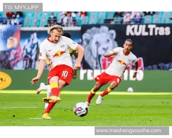 霍芬海姆主场迎战红牛球队期待精彩对决与激烈竞争