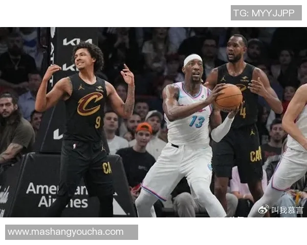 2012年NBA热火与骑士的激烈对决回顾及精彩瞬间分析