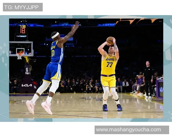 2009年湖人队与勇士队激战回顾：经典对决中的精彩瞬间与球星表现分析