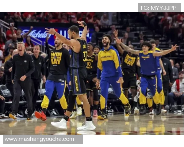 2015年骑士与勇士精彩对决直播回顾及赛后分析