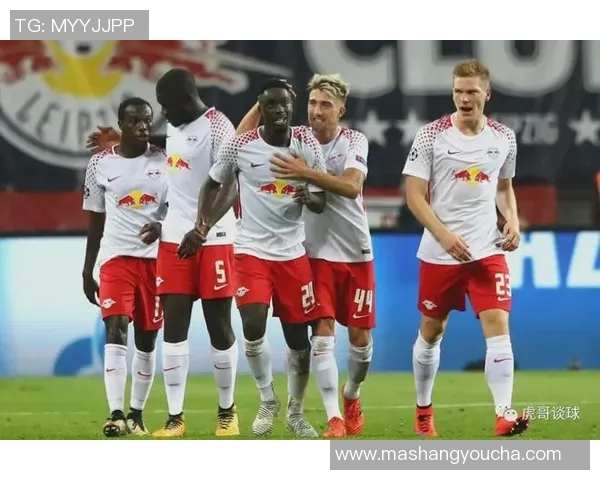 RB莱比锡迎战伊斯坦布尔球队全力争胜展现实力与决心